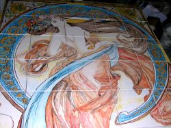 pannello in maiolica Alfons Mucha