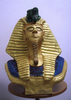 Busto egizio