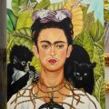 Autoritratto con corona di spine e colibri'-Frida Kahlo