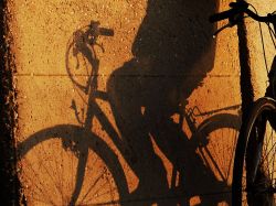 L'ombra...e la sua bicicletta
