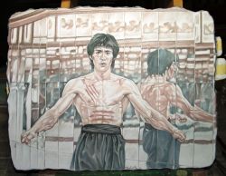  pietra lavica e ceramica,omaggio a Bruce Lee