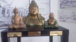 Buddha indiano, Tara Devi , Buddha cinese
